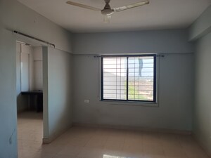 Room in 2 BHK Builder Floor at Shree Sai Swapna Nagari Phase IV, Chakan – for Rent