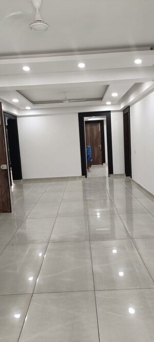 3 BHK Builder Floor For Rent in Ansal Plaza Sector-23, Sector 23