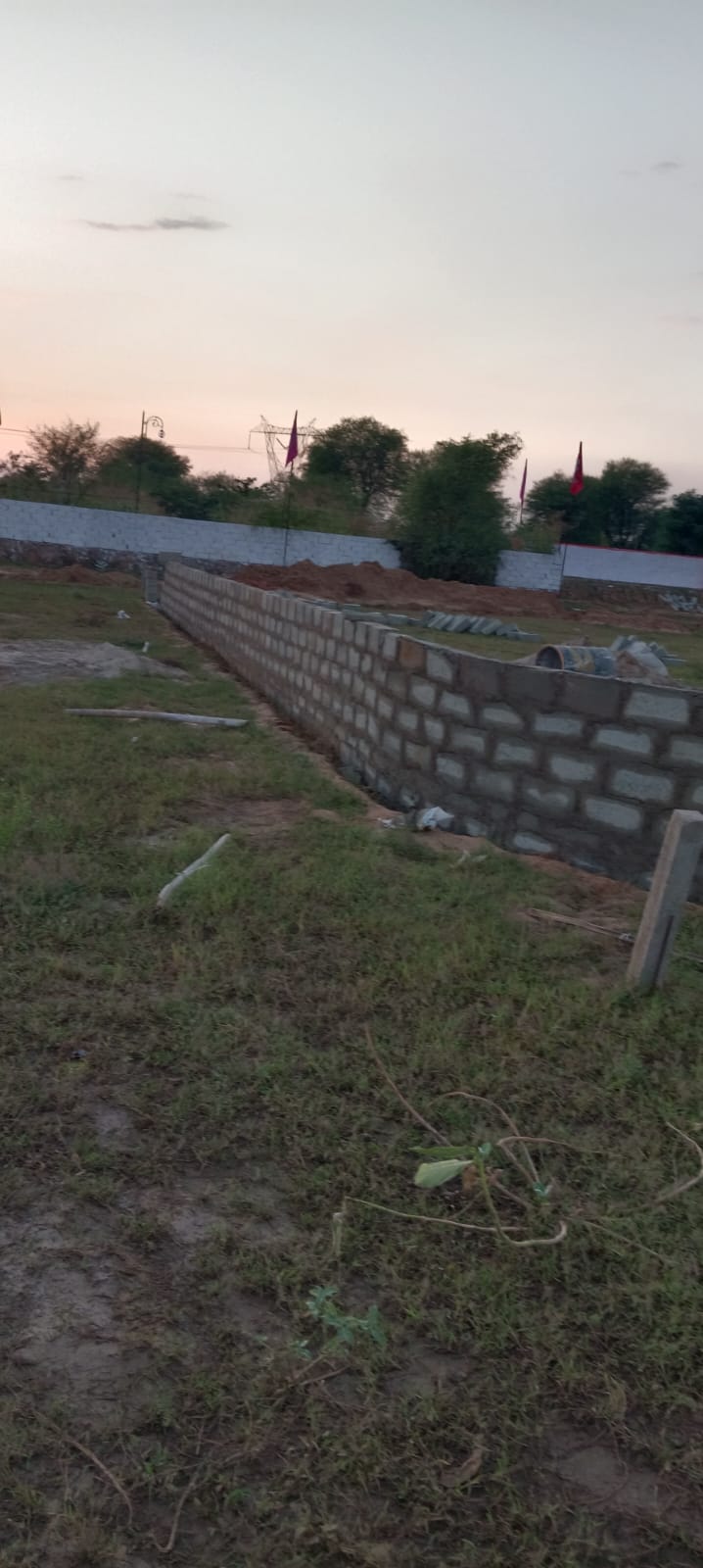 Plot For Sale in Balaji Sundaram,  Manpurs