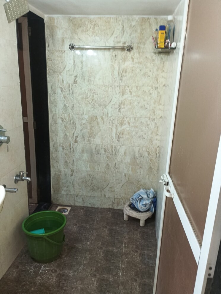 Bathroom, shivlok-chs-majiwada 1 Bedroom 380 Sq.Ft. Apartment In Majiwada Thane 9281247