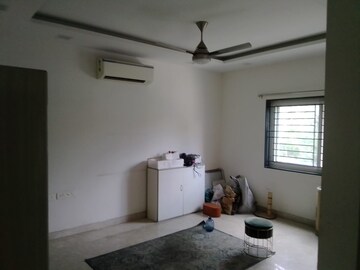 Room in 3 BHK Apartment at Dukes Galaxy, Banjara Hills – for Rent