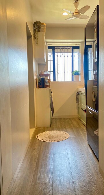 Bathroom in 2 BHK Apartment at Lodha Primo, Parel – for Rent
