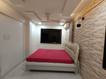 2 BHK Apartment For Rent in Ganesh Nagar CHS Goregaon, Goregaon West