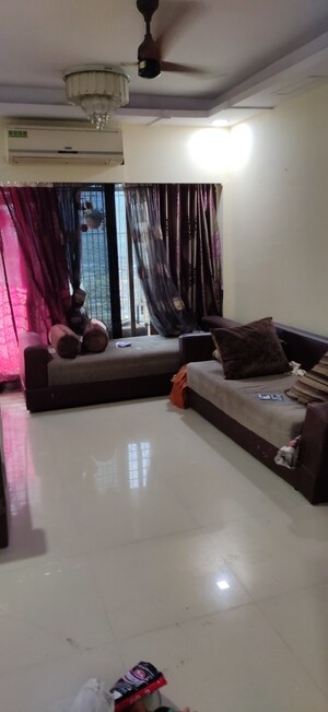 2 BHK Apartment For Rent in Kanakia Spaces Niharika, Manpada