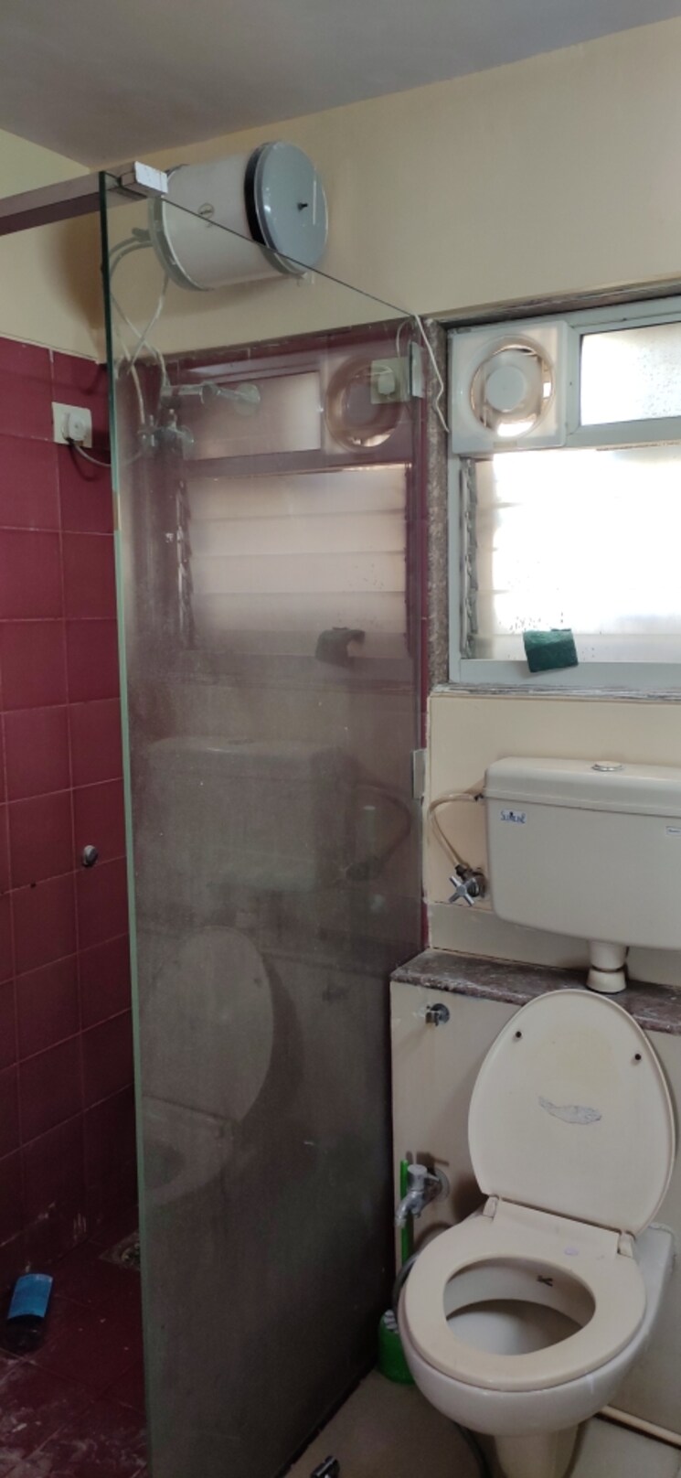 Bathroom, kanakia-spaces-niharika 2 Bedroom 700 Sq.Ft. Apartment In Manpada Thane 9281276