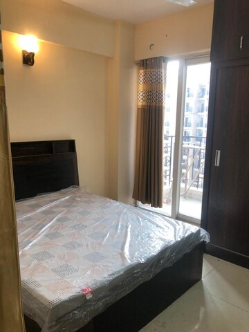 Bedroom in 2 BHK Apartment at Apex Our Homes, Sector 37c – for Rent