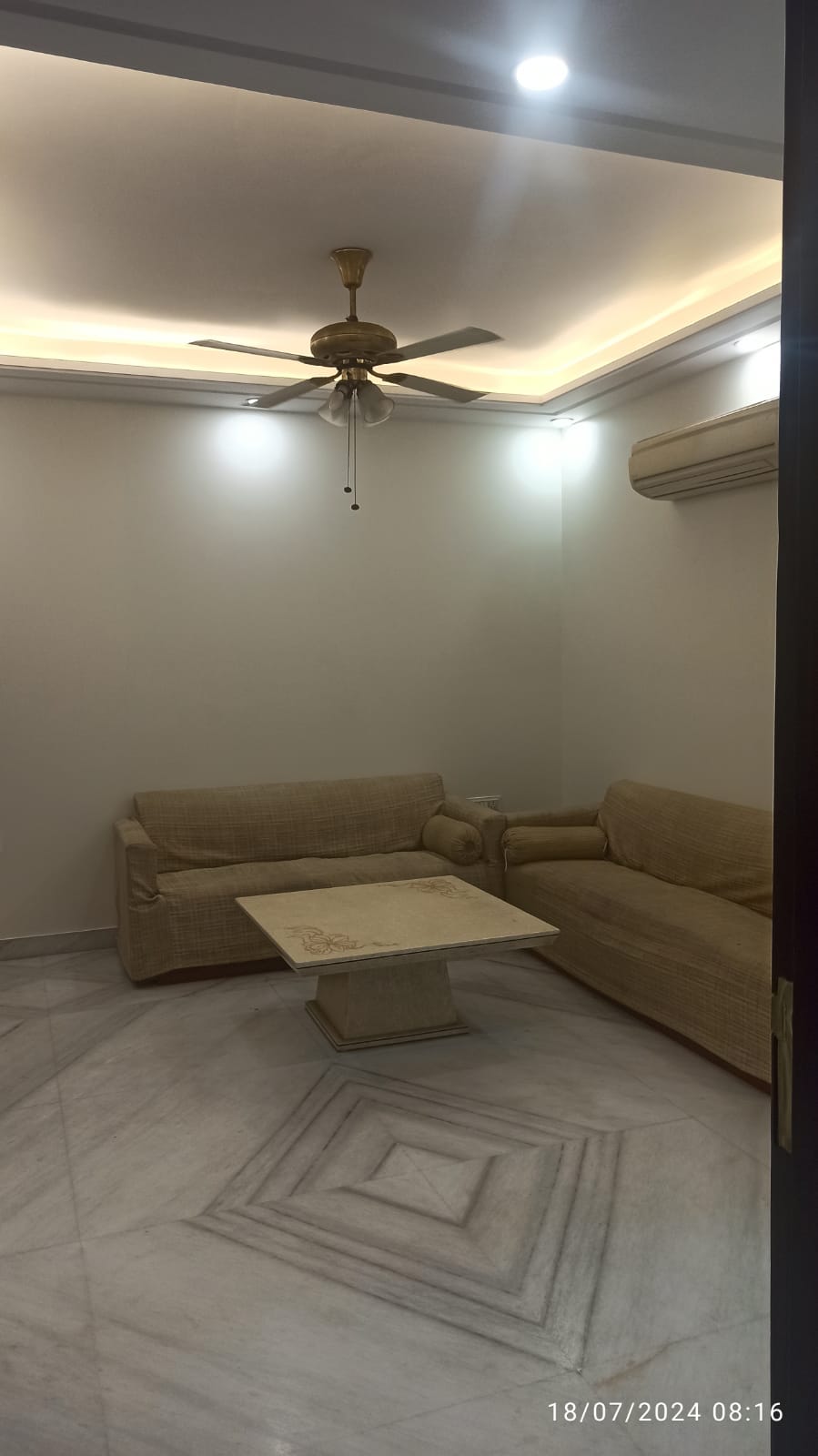 3 BHK Builder Floor For Rent in Paschim Vihar