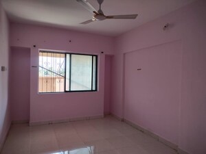 Room in 1 BHK Apartment at Laxmi Nagar Society, Dhanori – for Rent