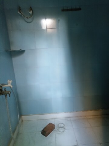 Bathroom in 3.5 BHK Independent House at RWA Apartments, Sector 31 – for Rent