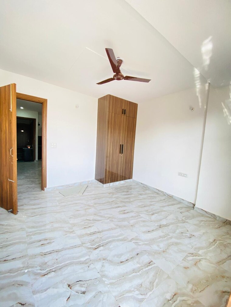 Room, sector 23a 2 Bedroom 1126 Sq.Ft. Independent House In Sector 23a Gurgaon 9281454