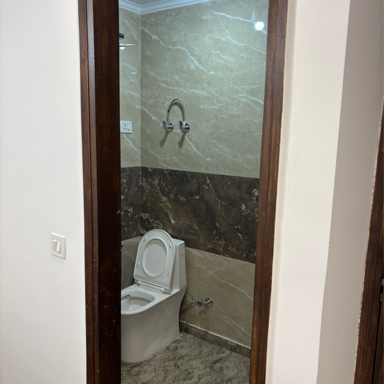 Bathroom, ignou road 1 Bedroom 1200 Sq.Yd. Builder Floor In Ignou Road Delhi 9281404