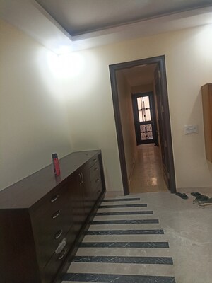 Room in 3 BHK Independent House at SL Apartments Sector 49, Sector 49 – for Rent