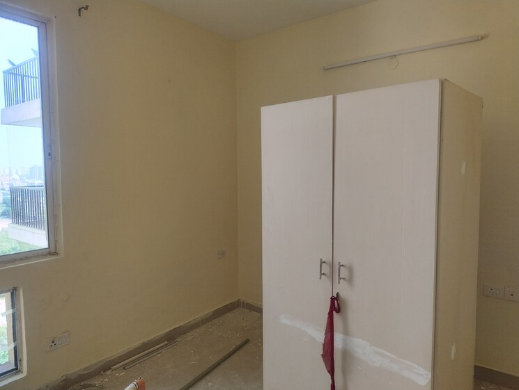 Room, sare-home 3 Bedroom 1593 Sq.Ft. Apartment In Sector 92 Gurgaon 9281398