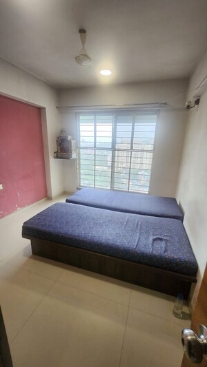 Bedroom in 2 BHK Apartment at Sabari Shaan, Chembur – for Rent