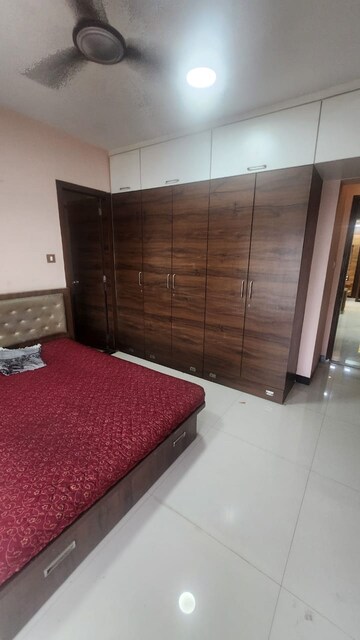 Bedroom in 2 BHK Apartment at Sabari Shaan, Chembur – for Rent