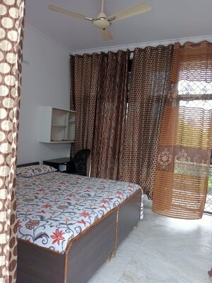 Bedroom in 1 RK Villa at Sector 39 – for Rent
