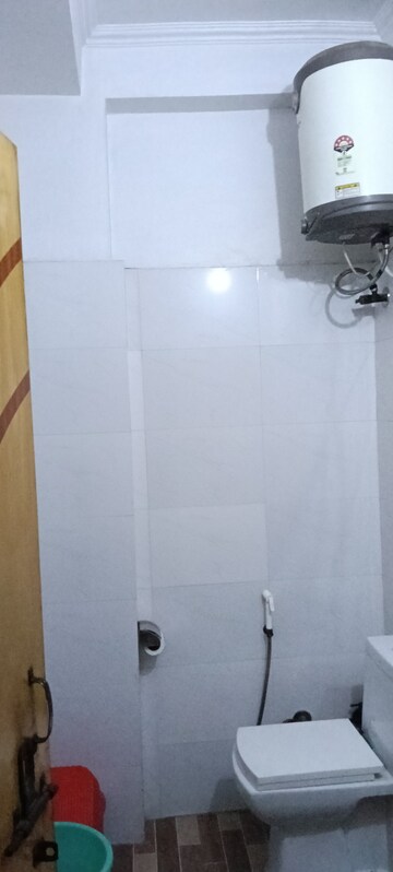 Master Bedroom in 3 BHK Builder Floor at Swami Vivekanand Enclave, Shalimar Garden – for Sale