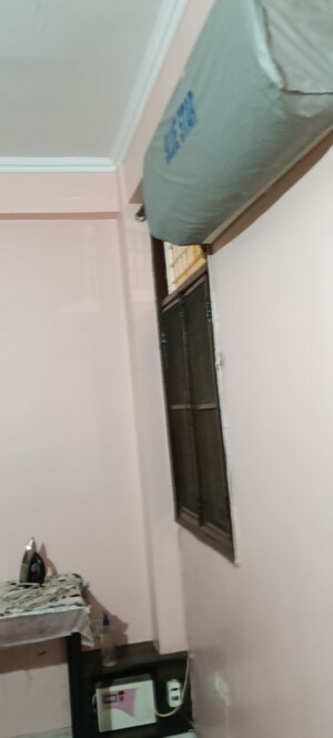 Furnished Amenities in 3 BHK Builder Floor at Swami Vivekanand Enclave, Shalimar Garden – for Sale