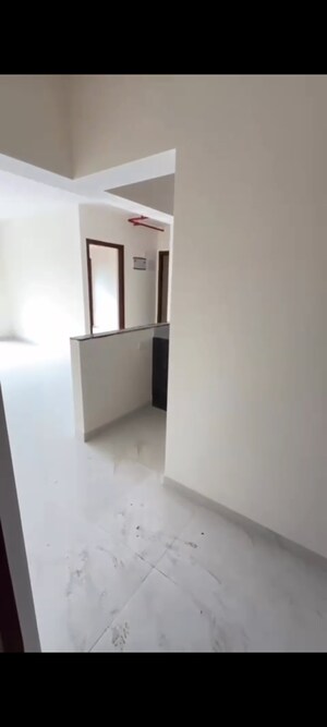 Room in 2 BHK Apartment at Anant Metropolis Insignia Towers, Kasarvadavali – for Sale