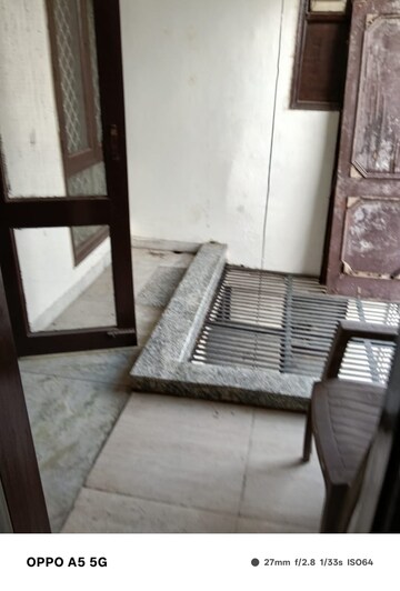 Bedroom in 1 BHK Villa at Sector 30 – for Rent