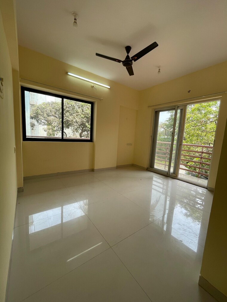 Room, runwal-residency 3.5 Bedroom 1100 Sq.Ft. Apartment In Chembur Mumbai 9277011