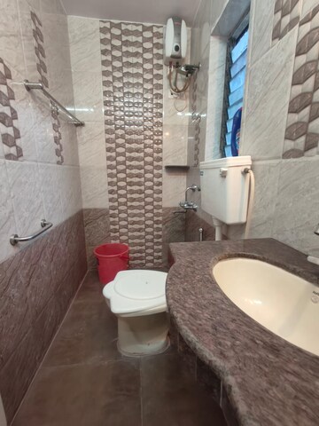 Bathroom in 2 BHK Apartment at Pleasant CHS Malad, Malad West – for Rent