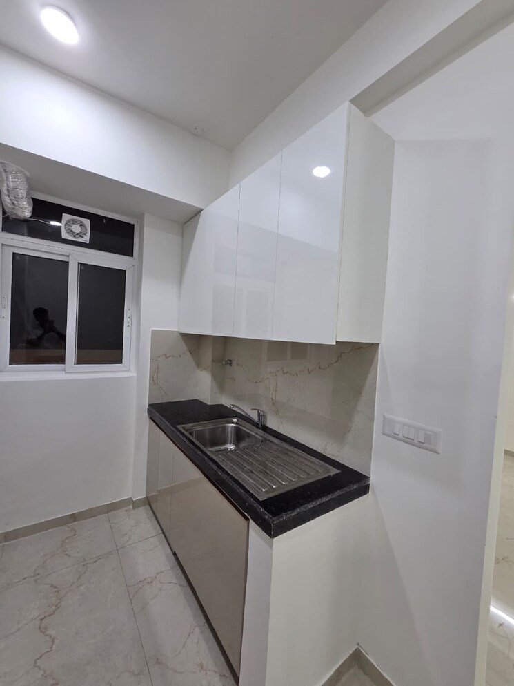 Kitchen, smart-world-gems 2.5 Bedroom 1196 Sq.Ft. Builder Floor In Sector 89 Gurgaon 9281661