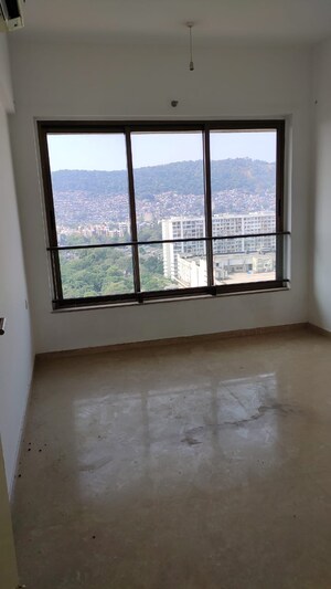 Room in 2 BHK Apartment at Kalpataru Aura, Ghatkopar West – for Rent