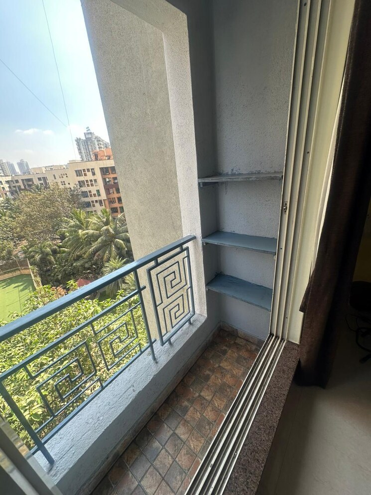 Balcony, vertex-ashok-smruti 2 Bedroom 660 Sq.Ft. Apartment In Kasarvadavali Thane 9281664