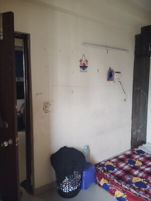 Master Bedroom in 2 BHK Apartment at Omkar Royal Nest, Tech Zone 4 Greater Noida – for Rent