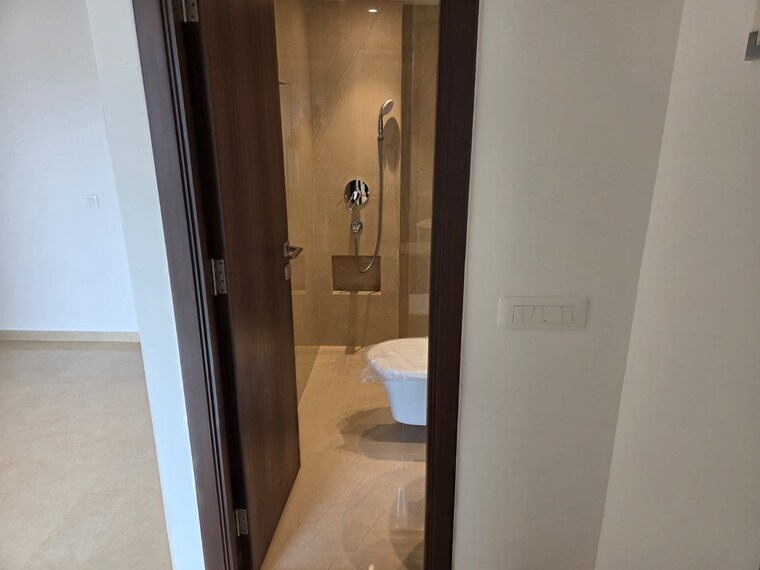 Bathroom, hiranandani-highland 2 Bedroom 594 Sq.Ft. Apartment In Powai Mumbai 9281700