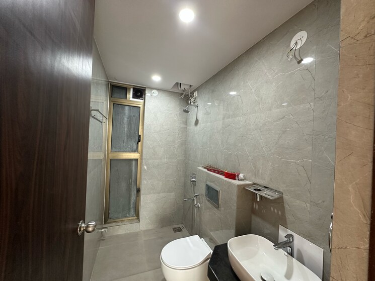 Bathroom, lodha-amara 1 Bedroom 453 Sq.Ft. Apartment In Sandoz Baug Thane 9281718