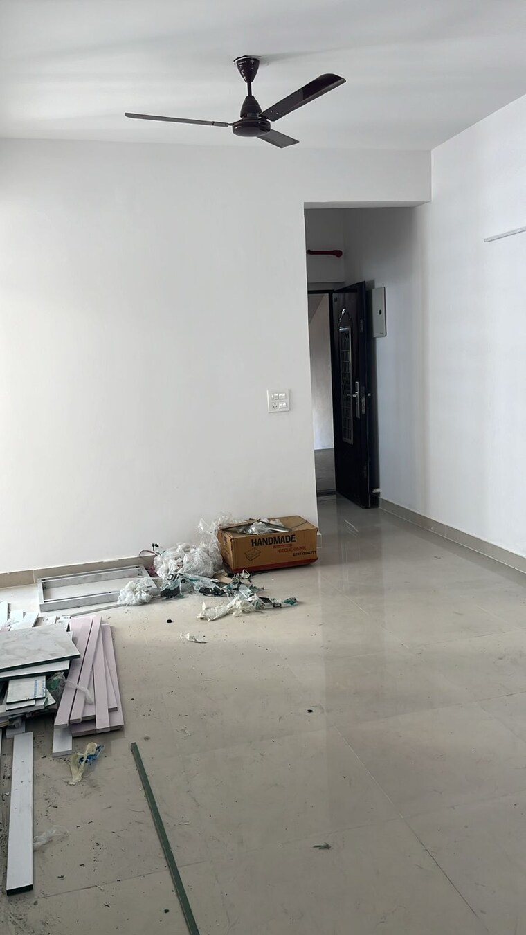 Room, sector 108 3 Bedroom 1756 Sq.Ft. Apartment In Sector 108 Noida 9282006