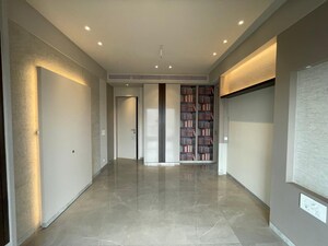 Bedroom in 5 BHK Apartment at Roodraksh Pratham, Chembur – for Rent