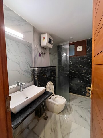 Bathroom in 3 BHK Builder Floor at Ansal Sushant Lok I, Sector 43 – for Rent