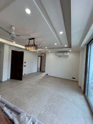 Room in 2 BHK Builder Floor at Kohli One Malibu Town Plot, Sector 47 – for Rent