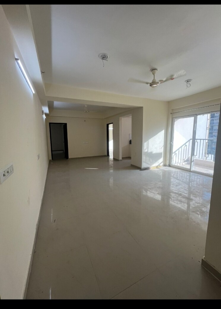 Room, windsor-paradise-2 4 Bedroom 2450 Sq.Ft. Apartment In Raj Nagar Extension Ghaziabad 9281797