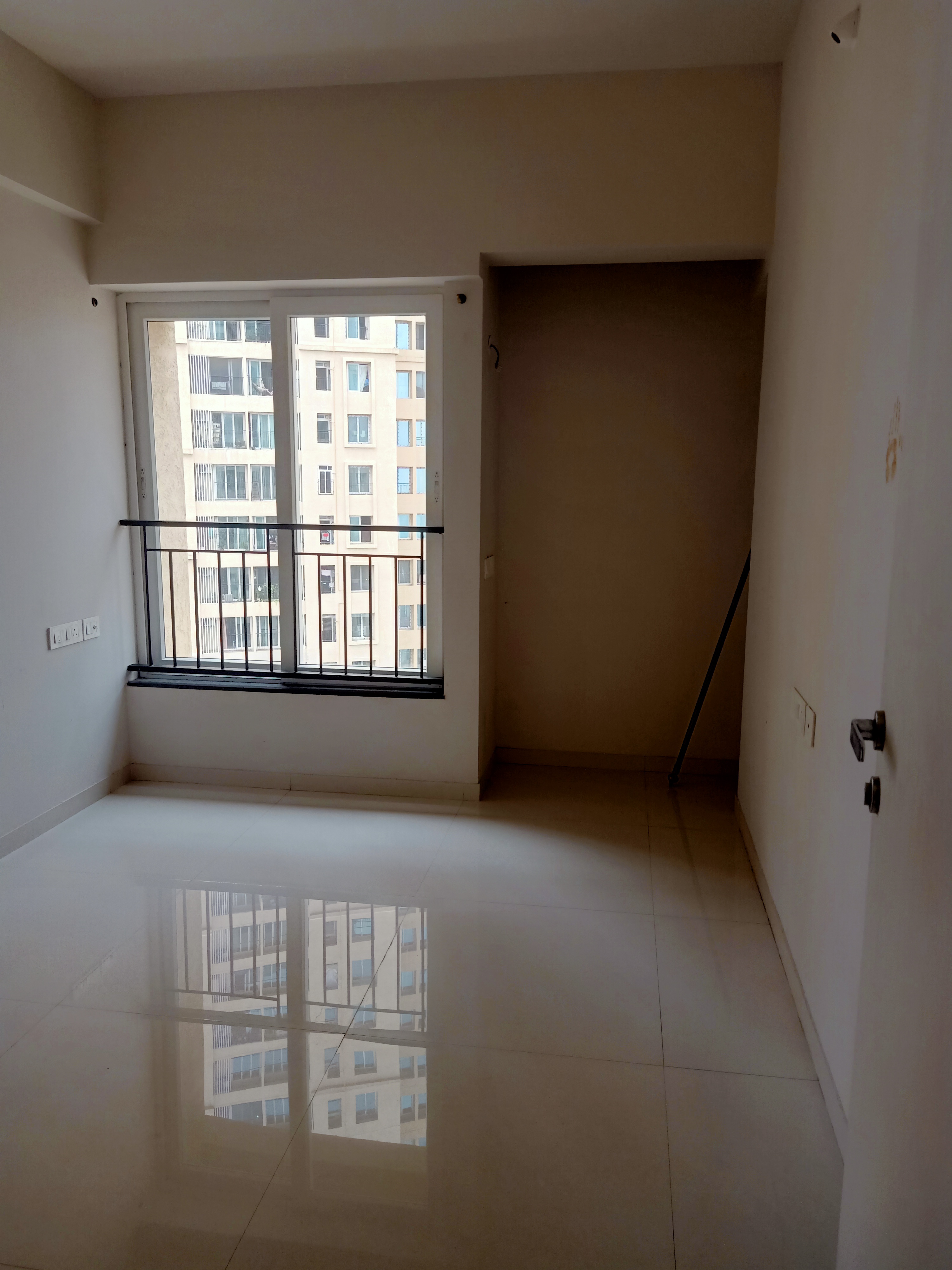 2 BHK Apartment For Rent in Rustomjee Athena