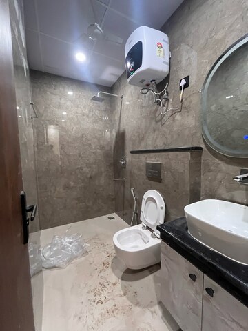 Bathroom in 3 BHK Builder Floor at Ansal Sushant Lok I, Sector 43 – for Rent