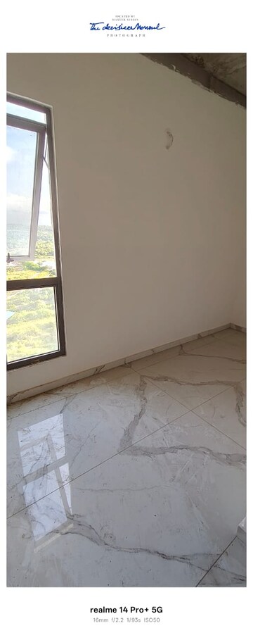 Room in 4 BHK Apartment at DSR The Classe, Narsingi – for Sale