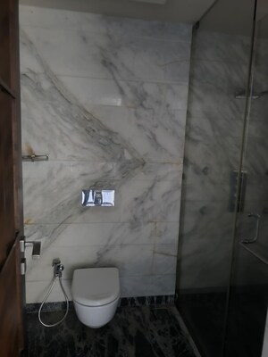 Bathroom in 5 BHK Apartment at Supreme Epitome, Chembur – for Rent