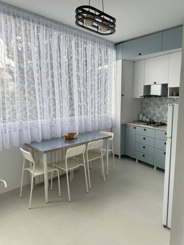 Team Area in 2 BHK Builder Floor at Vasant Enclave – for Sale