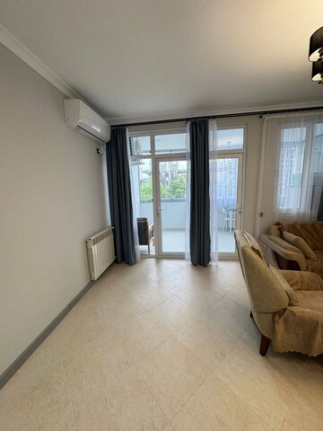 Room in 2 BHK Builder Floor at Vasant Enclave – for Sale