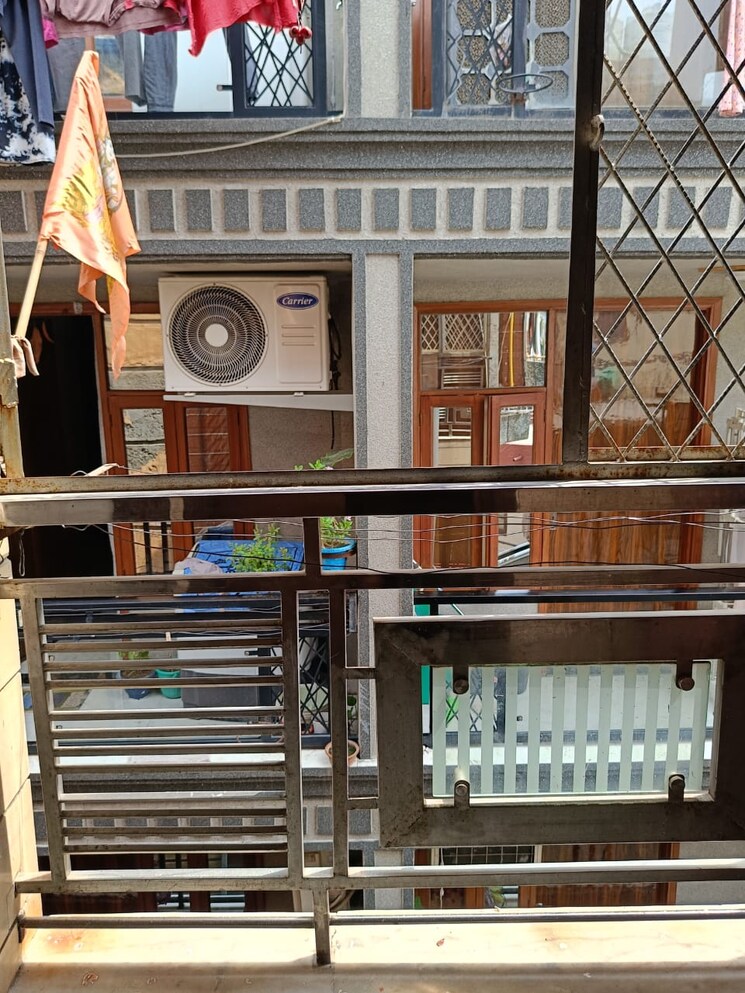 Exterior View, govindpuri 2 Bedroom 70 Sq.Yd. Builder Floor In Govindpuri Delhi 9281854