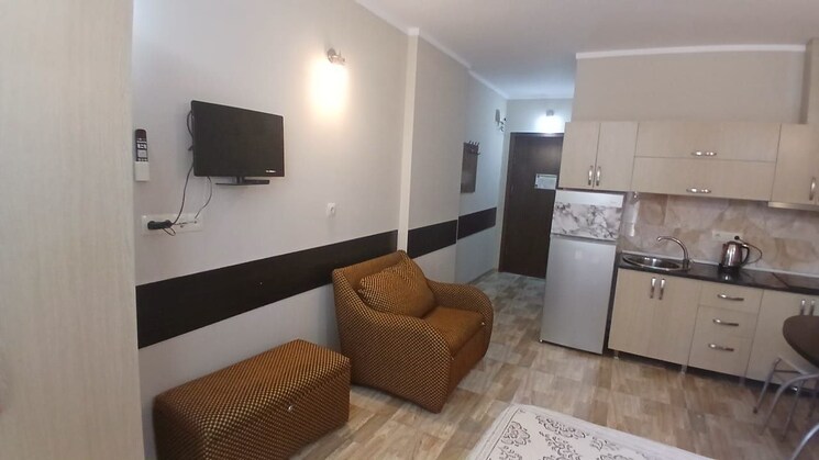 Living Room, vasant enclave 2 Bedroom 100 Sq.Yd. Builder Floor In Vasant Enclave Delhi 9281844