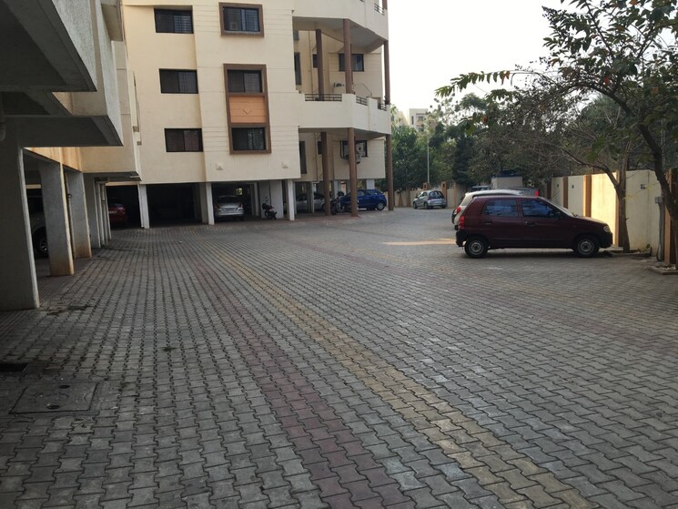  Parking, tirupati-campus 3 Bedroom 1365 Sq.Ft. Apartment In Tingre Nagar Pune 9281934