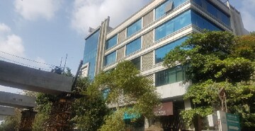  Office Space For Rent in Andheri West