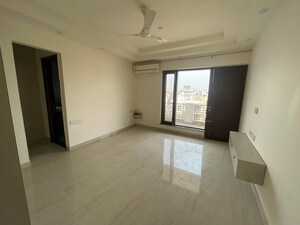 Room in 3 BHK Builder Floor at Huda Staff Colony, Sector 46 – for Rent