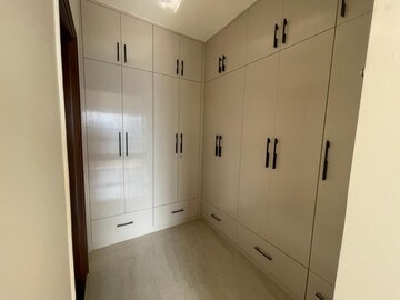 Kitchen in 3 BHK Builder Floor at Huda Staff Colony, Sector 46 – for Rent