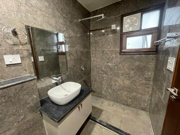 Bathroom in 3 BHK Builder Floor at Huda Staff Colony, Sector 46 – for Rent